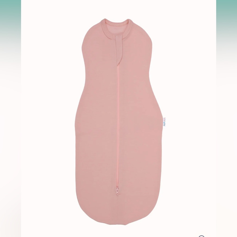 Superlove 100% merino swaddle for babies/newborn pink